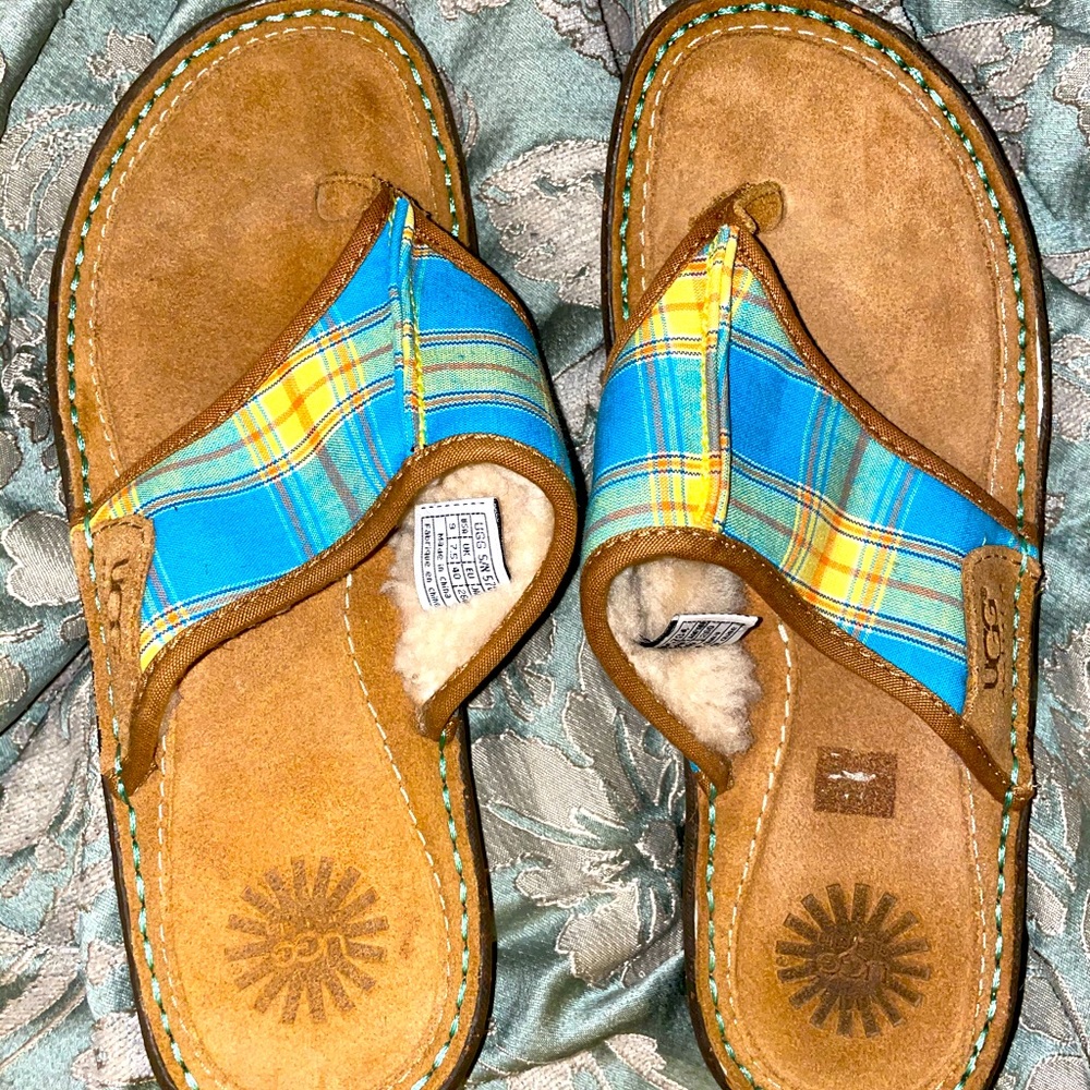 UGG flip flops used like new